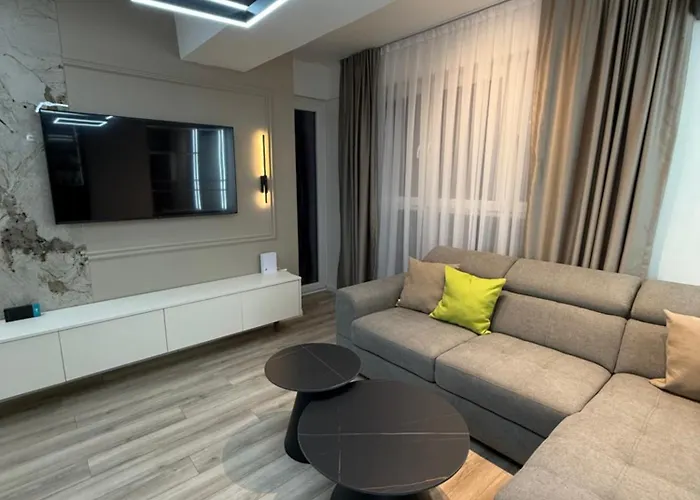 Lejlighed New Modern One Bedroom Julija